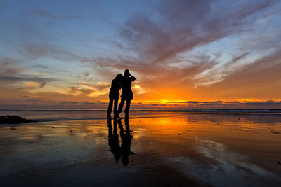 Image of couple at Torrey Pines SB